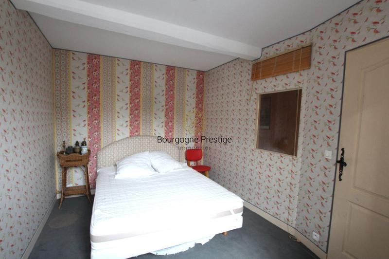 Immeuble - 246 m² - 9 pièces