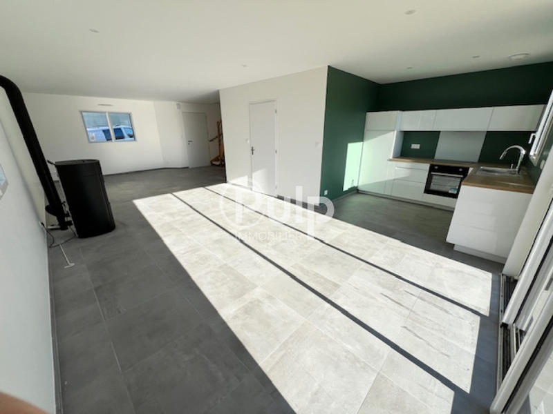 Maison - 94 m² - 4 pièces