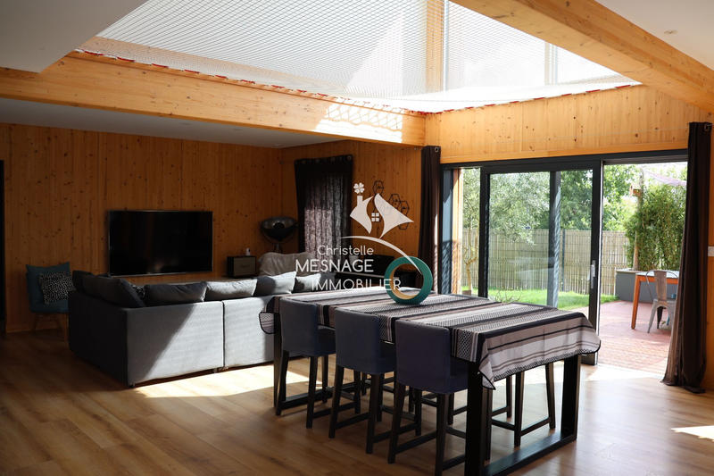 Maison contemporaine - 162 m² - 6 pièces