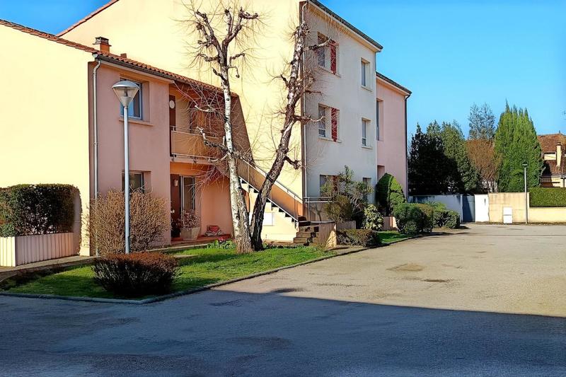 Appartement - 70 m² - 3 pièces