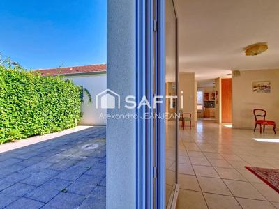 Maison - 105 m² - 4 pièces