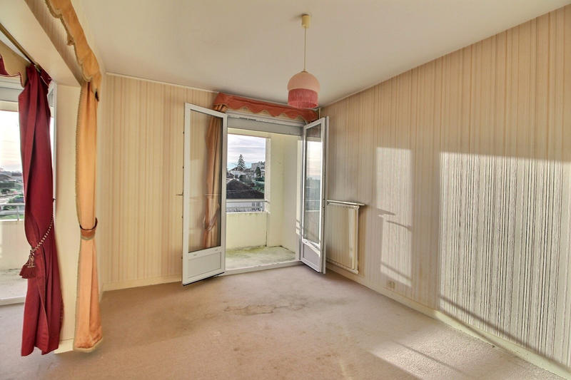 Appartement - 85 m² - 3 pièces