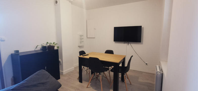 Maison - 98 m² - 6 pièces