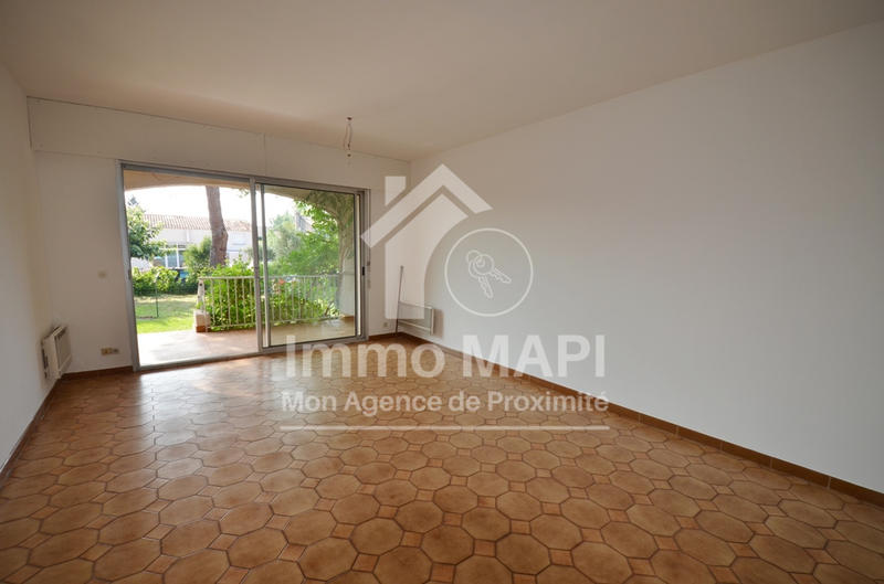 Maison - 460 m² - 10 pièces