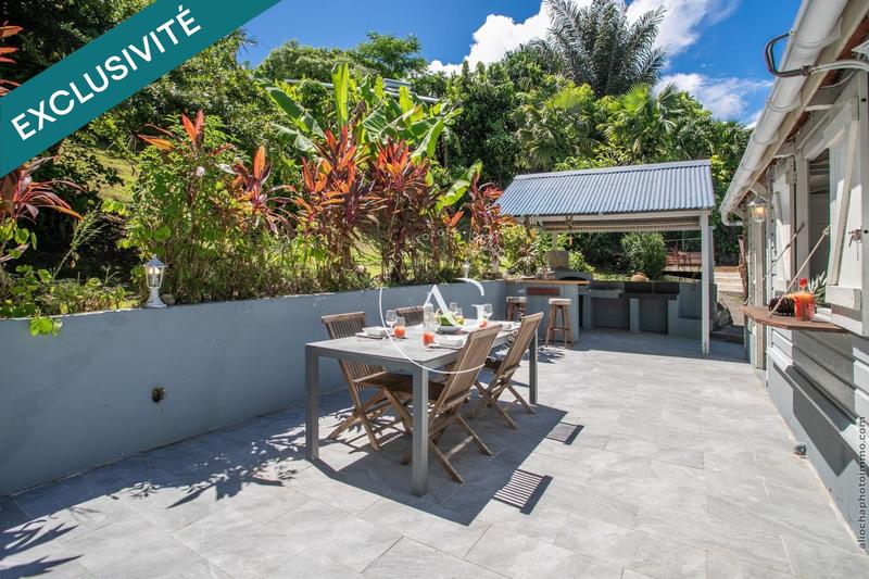 Villa - 285 m² - 10 pièces