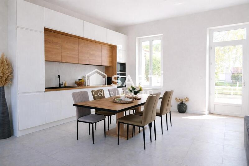 Maison - 149 m² - 7 pièces