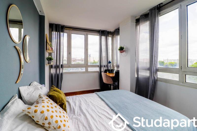 Chambre - 10 m² - 1 pièce