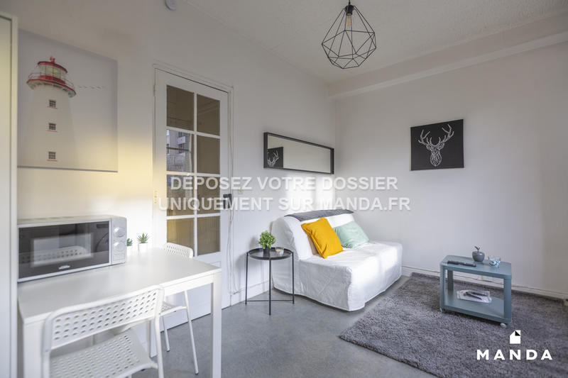Appartement - 15 m² - 1 pièce