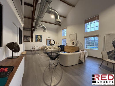 Bureau - 200 m² - 6 pièces