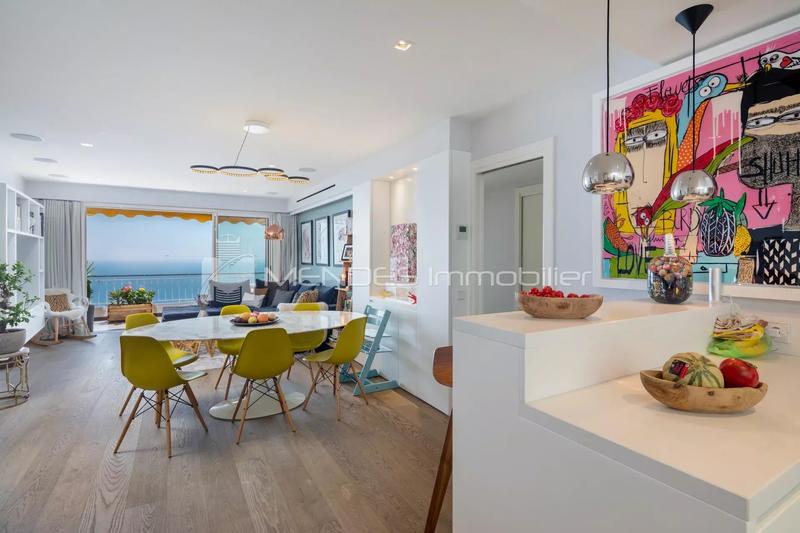 Appartement - 113 m² - 4 pièces