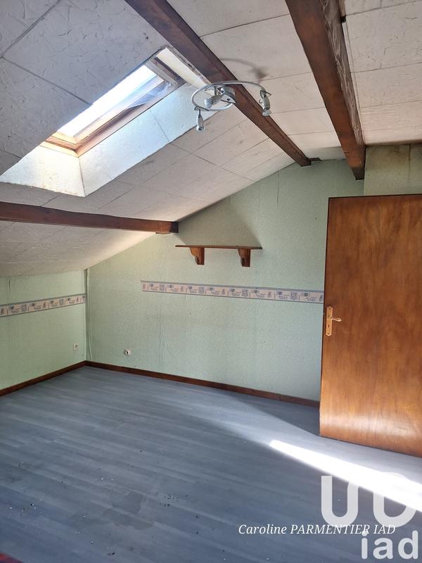 Maison de village - 227 m² - 8 pièces