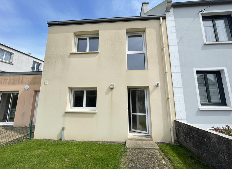 Maison - 87 m² - 5 pièces