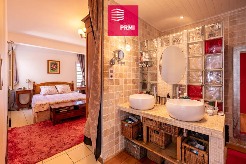 Maison - 107 m² - 5 pièces