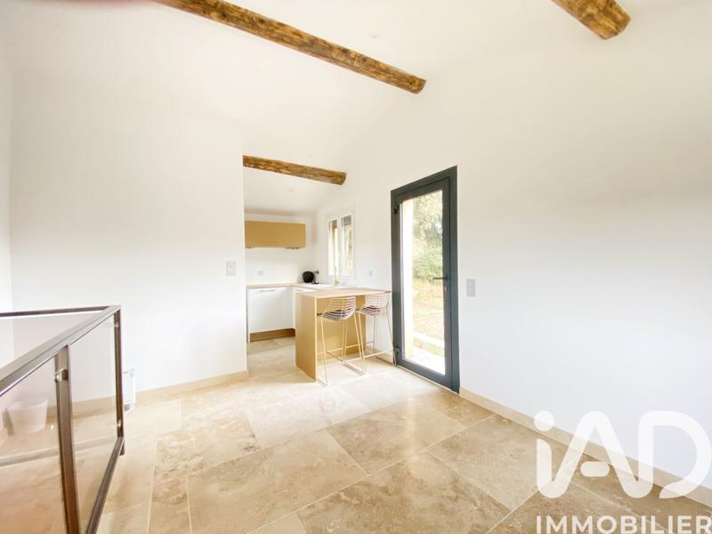 Maison - 180 m² - 5 pièces