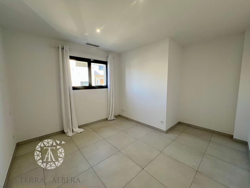 Villa - 140 m² - 6 pièces