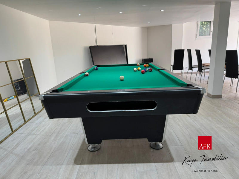 Maison - 173 m² - 7 pièces