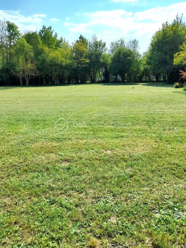 Terrain - 10 907 m²