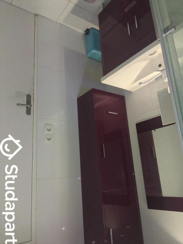 Chambre - 8 m² - 1 pièce