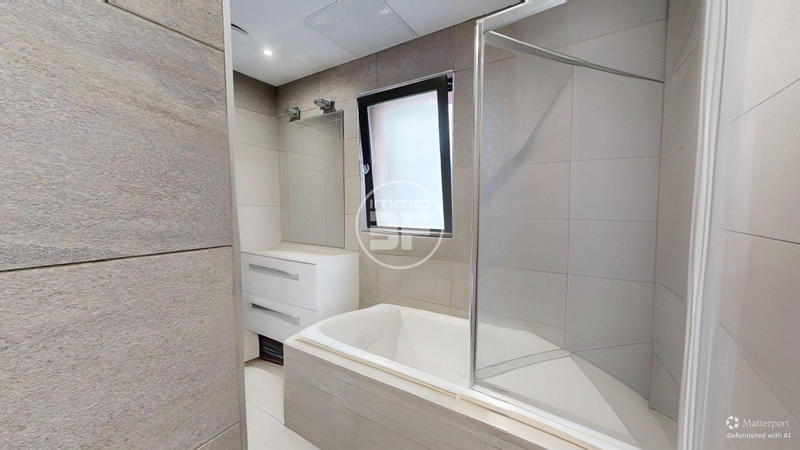 Duplex - 101 m² - 4 pièces