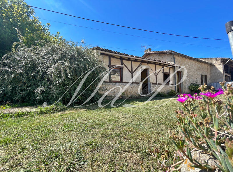 Maison de campagne - 430 m² - 10 pièces