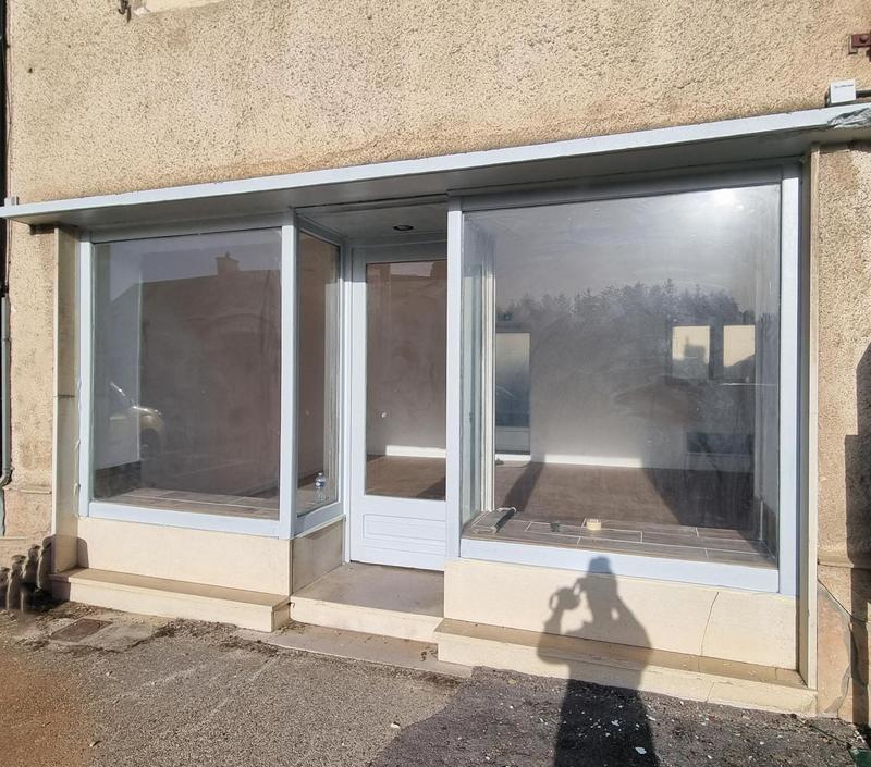 Local commercial - 42 m² - 1 pièce