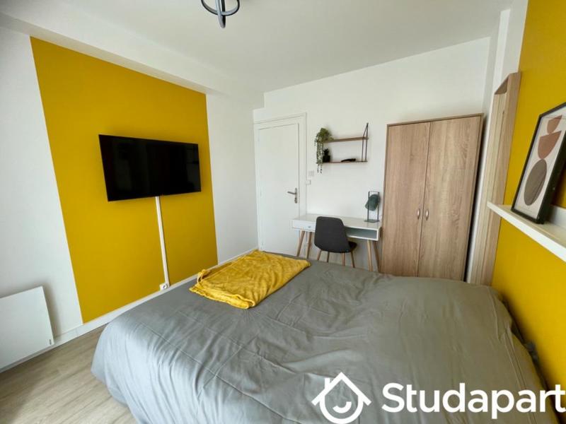 Chambre - 9 m² - 1 pièce