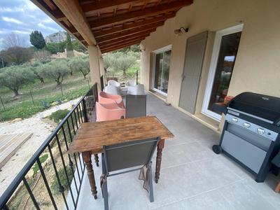 Villa - 98 m² - 4 pièces