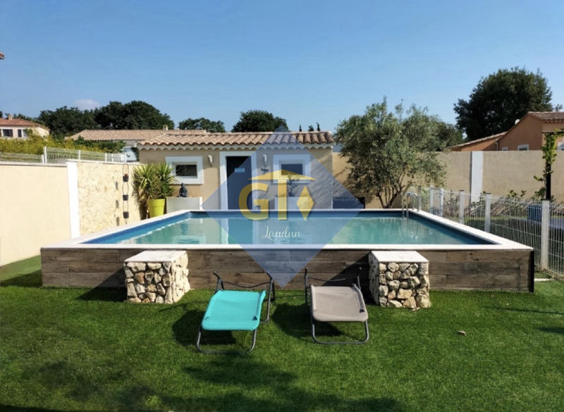 Villa - 140 m² - 5 pièces
