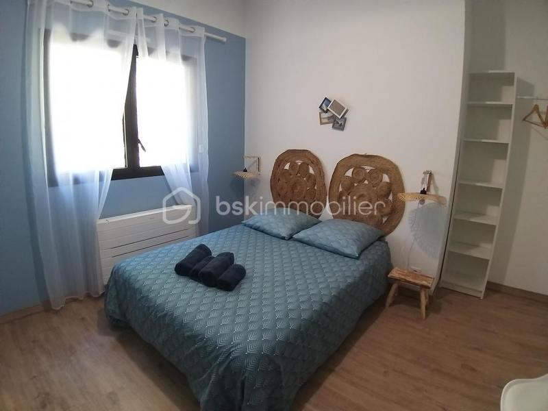 Maison traditionnelle - 170 m² - 6 pièces