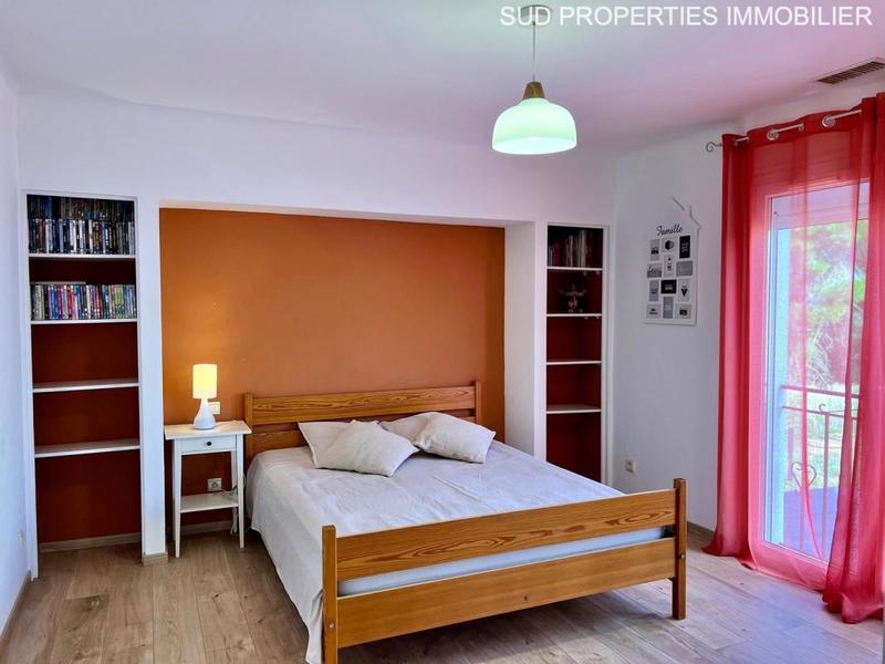 Villa - 223 m² - 7 pièces