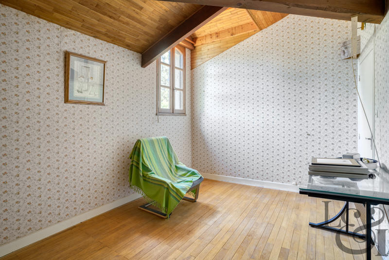 Maison - 188 m² - 6 pièces