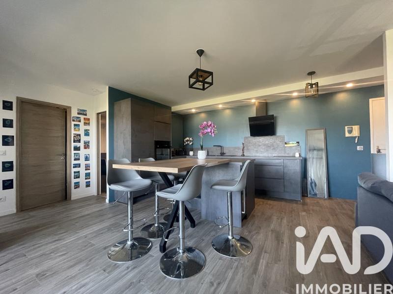 Appartement - 65 m² - 3 pièces