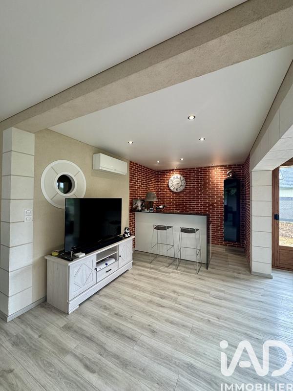 Maison - 167 m² - 8 pièces