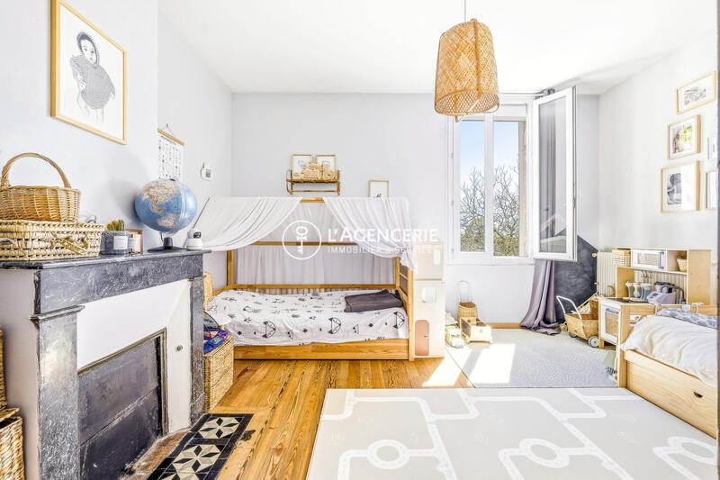 Maison - 143 m² - 4 pièces