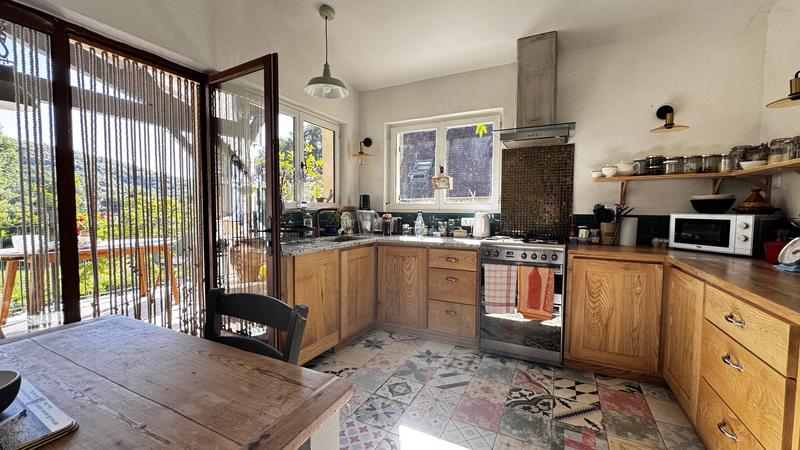 Maison - 150 m² - 6 pièces