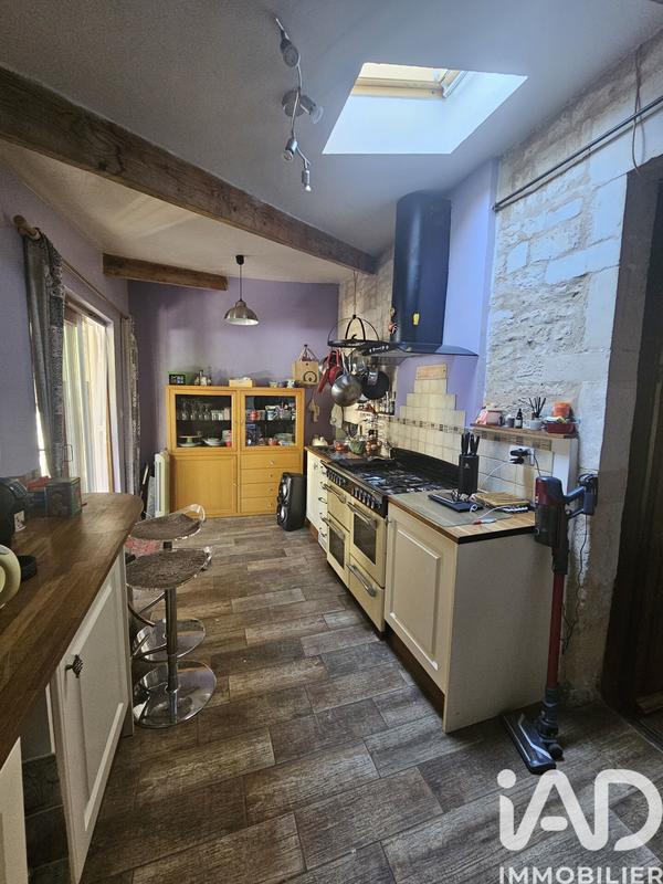 Maison - 371 m² - 11 pièces