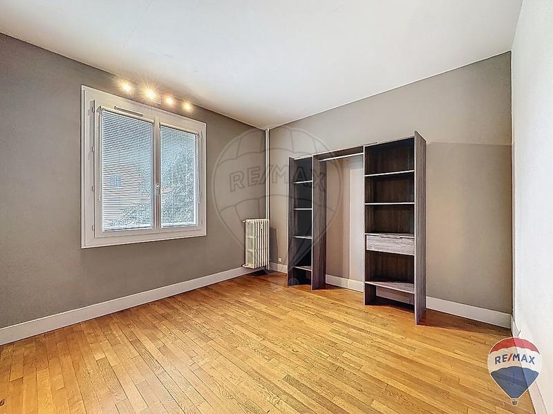 Appartement - 87 m² - 4 pièces