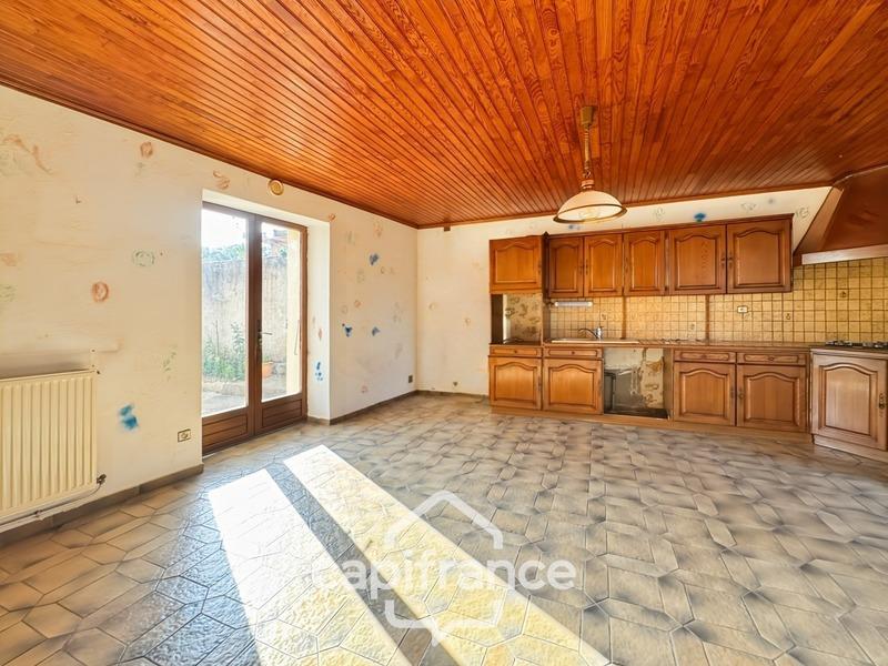 Maison - 185 m² - 6 pièces