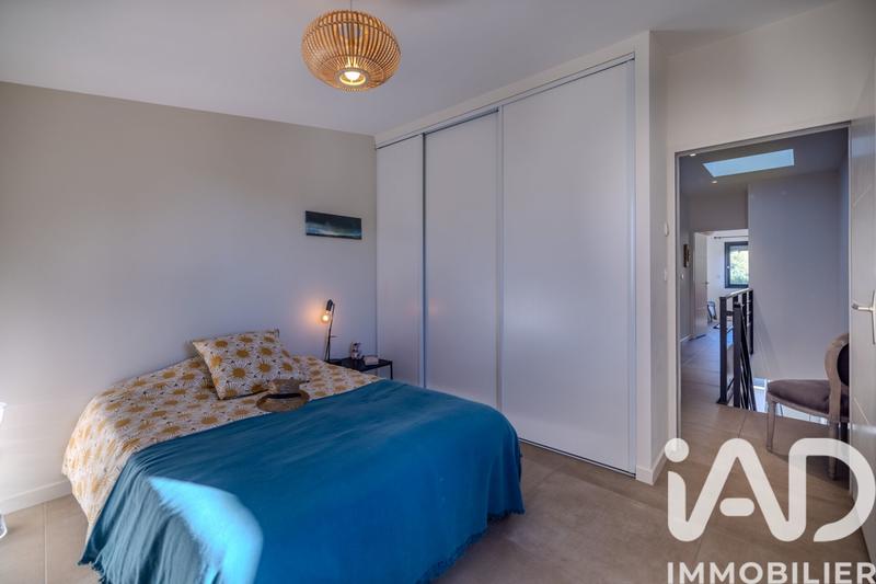 Appartement - 94 m² - 3 pièces