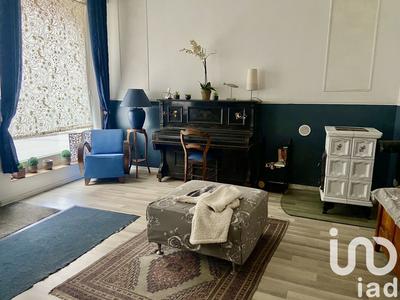 Maison de ville - 192 m² - 11 pièces