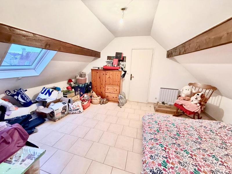 Maison - 97 m² - 5 pièces