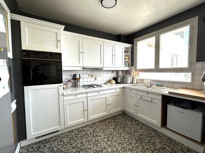 Appartement - 76 m² - 4 pièces