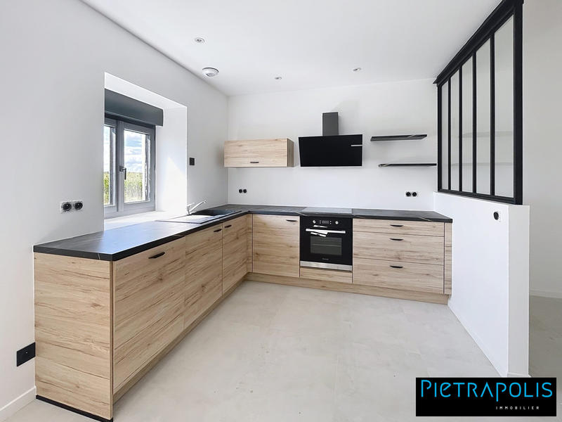 Maison - 100 m² - 5 pièces