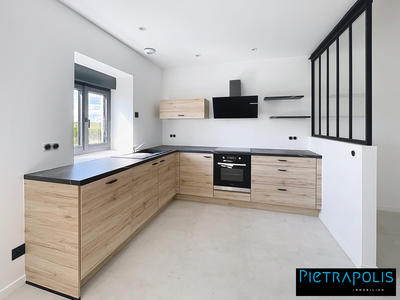 Maison - 100 m² - 5 pièces