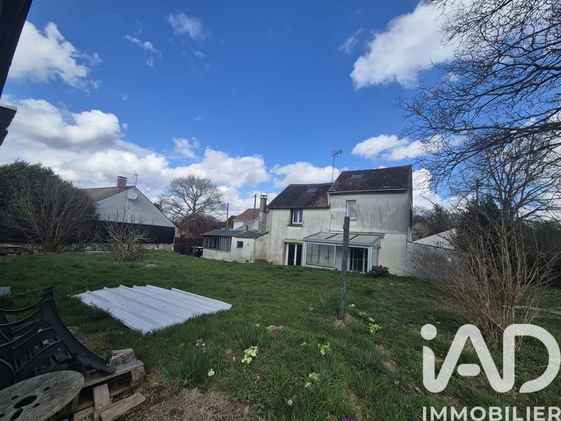 Maison - 96 m² - 5 pièces