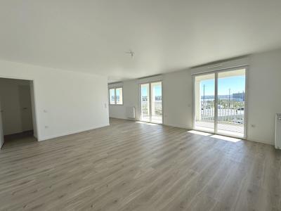 Appartement - 86 m² - 4 pièces