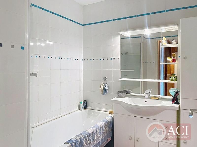 Appartement - 86 m² - 4 pièces