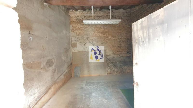 Immeuble - 113 m² - 1 pièce