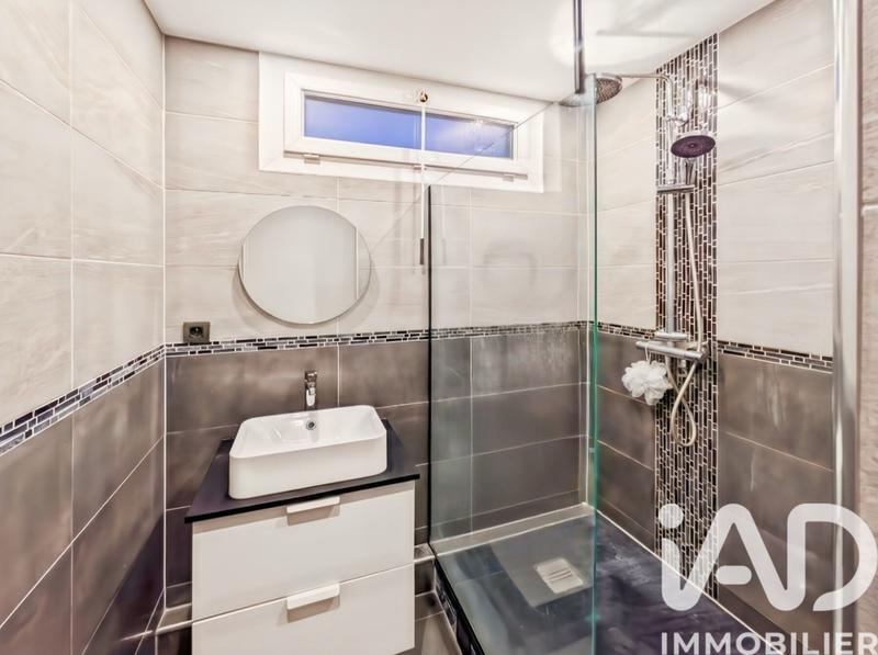 Maison - 133 m² - 6 pièces