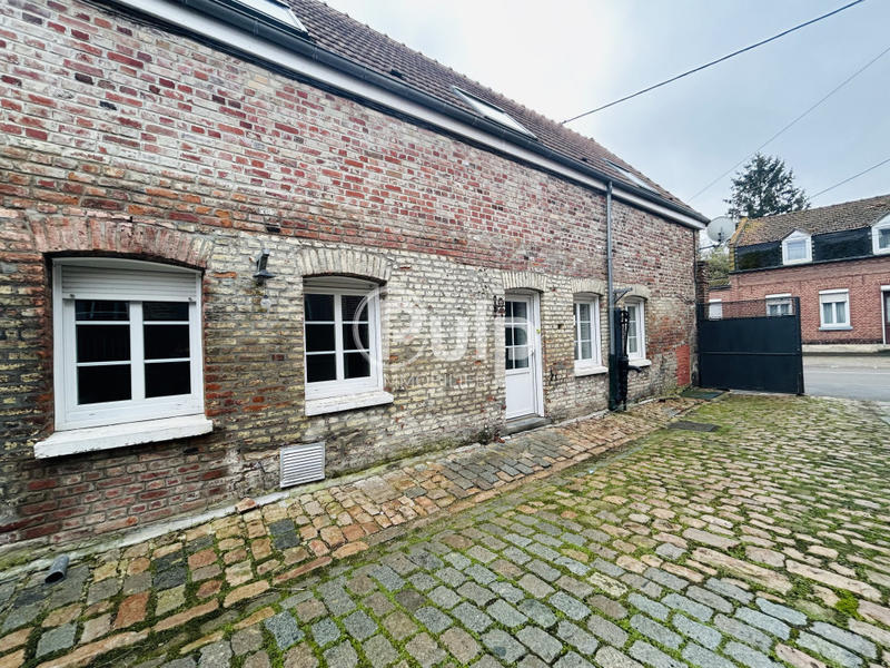 Maison - 85 m² - 5 pièces